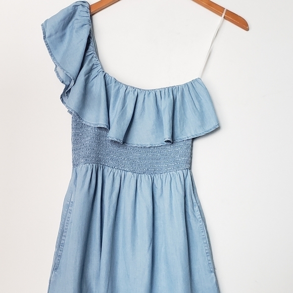 NEW! JOE'S JEANS One Shoulder Soft Chambray Ruffle Accent Mini Dress Medium. - Picture 3 of 6